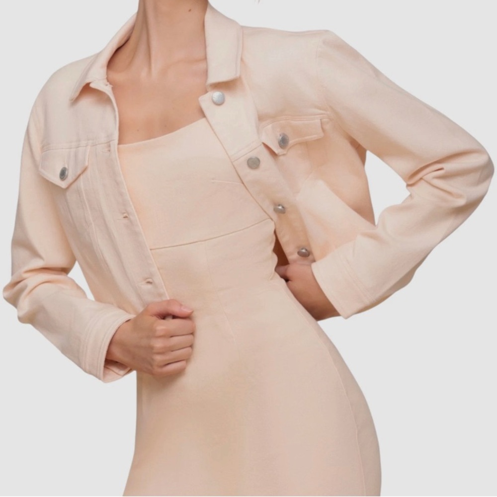 Avec Les Filles Women's Cotton Jean Crop Jacket Peach